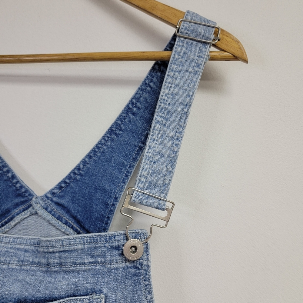 Torrid Shortall Vintage Stretch Light Wash Sz 22 Distressed Cuffed Denim Jumper - Picture 3 of 14